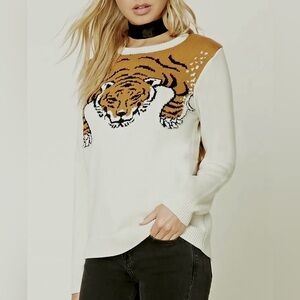 Forever 21 Tiger Graphic Knit Crewneck Sweater, size 1X
